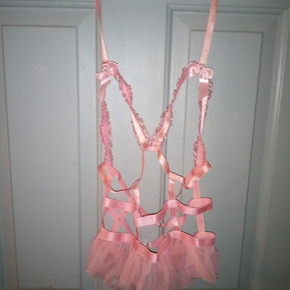 Abattoire Pink Harness Bundle
